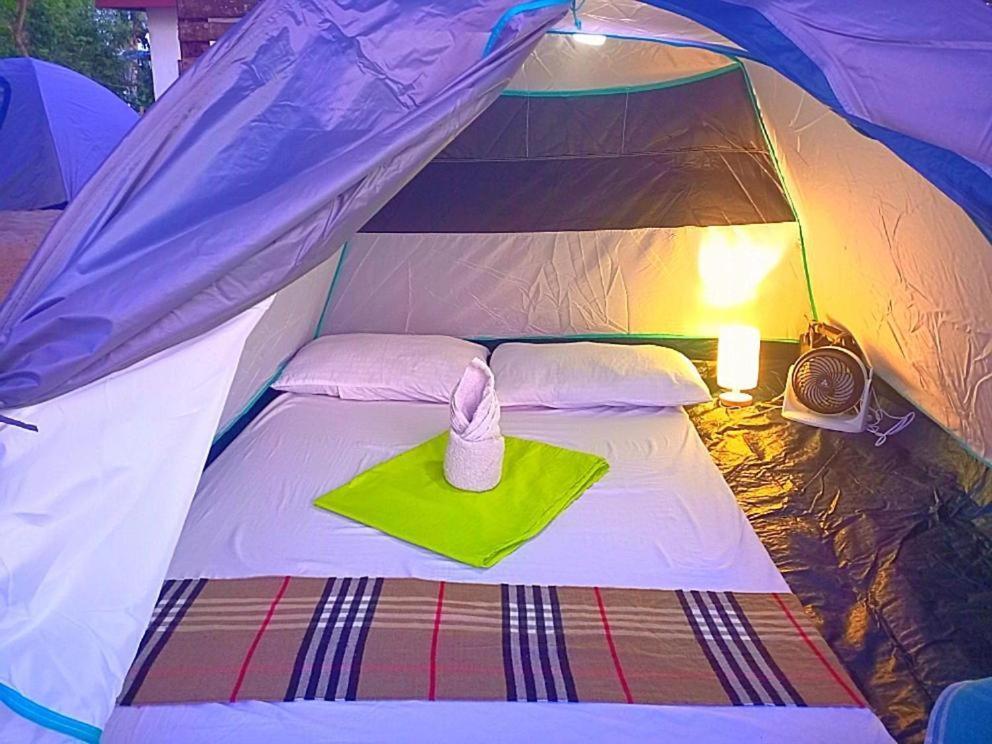 Bucana Kamp Payapa Beachfront 엘니도 외부 사진