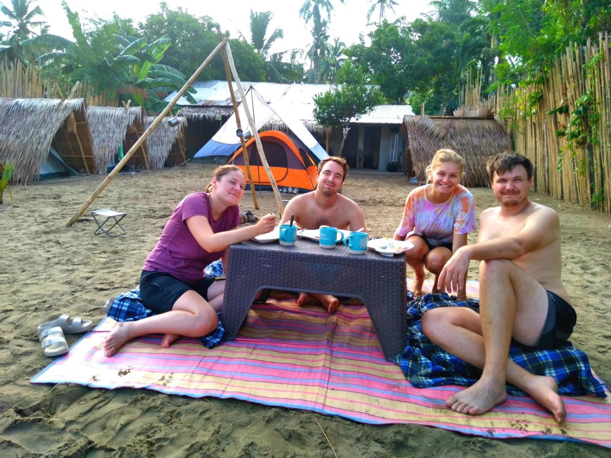 Bucana Kamp Payapa Beachfront 엘니도 외부 사진